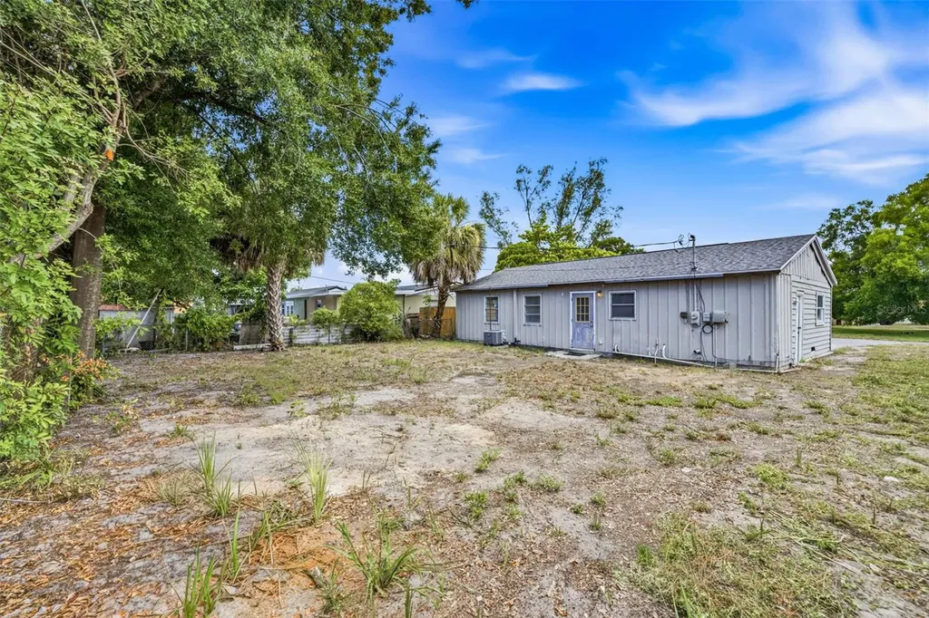 6802 Larmon Street Tampa FL 33634