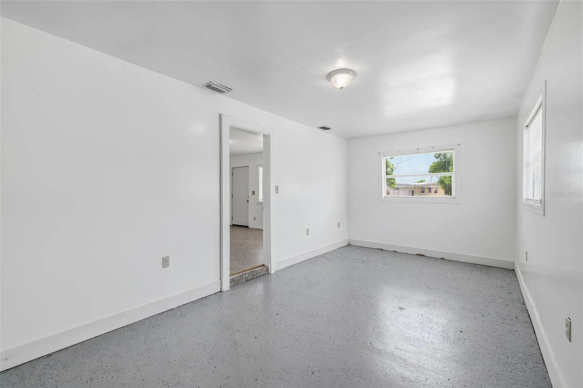 6802 Larmon Street Tampa FL 33634