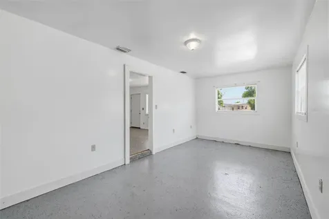 6802 Larmon Street Tampa FL 33634