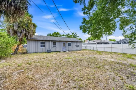 6802 Larmon Street Tampa FL 33634