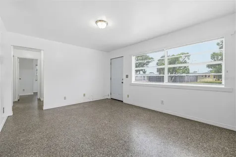 6802 Larmon Street Tampa FL 33634