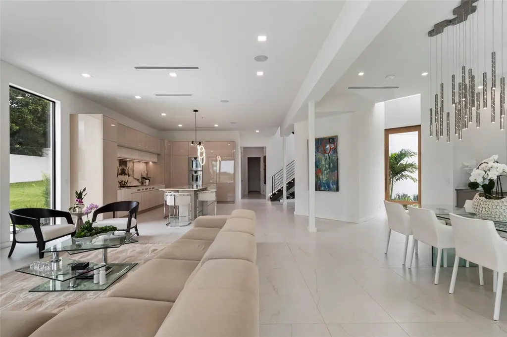 9061 Ron Den Lane Windermere FL 34786