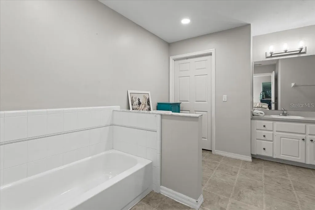 25419 NW 105th Place High Springs FL 32643
