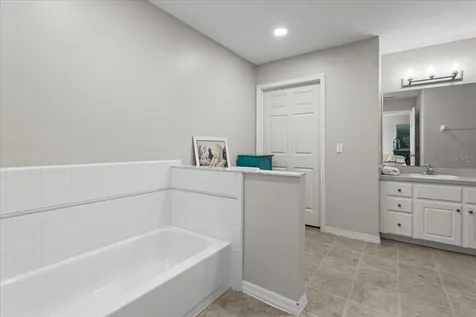 25419 NW 105th Place High Springs FL 32643