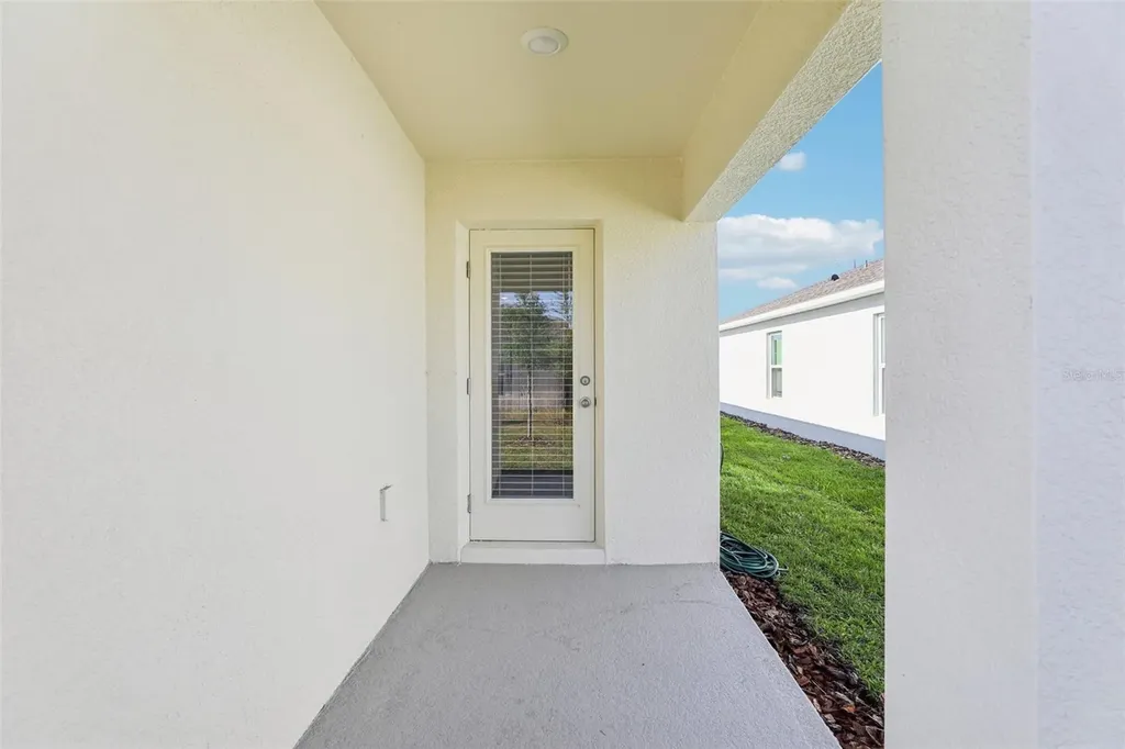 5560 Taverna Loop Winter Haven FL 33884