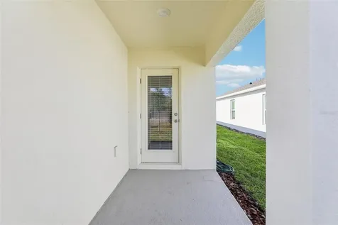 5560 Taverna Loop Winter Haven FL 33884