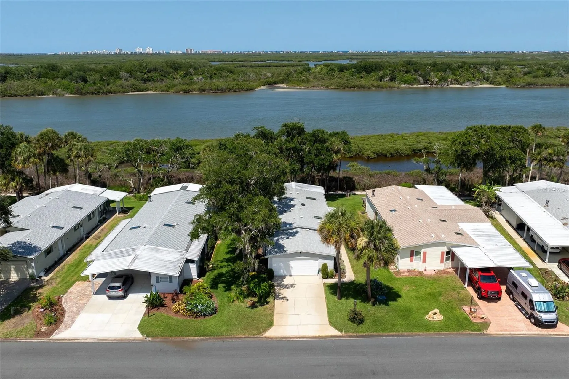 735 Navigators Way Edgewater FL 32141