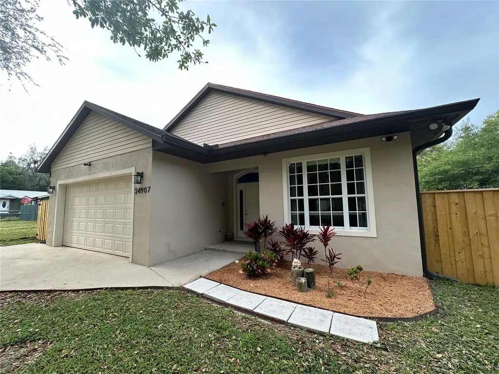 24907 NE 135th Street Salt Springs FL 32134