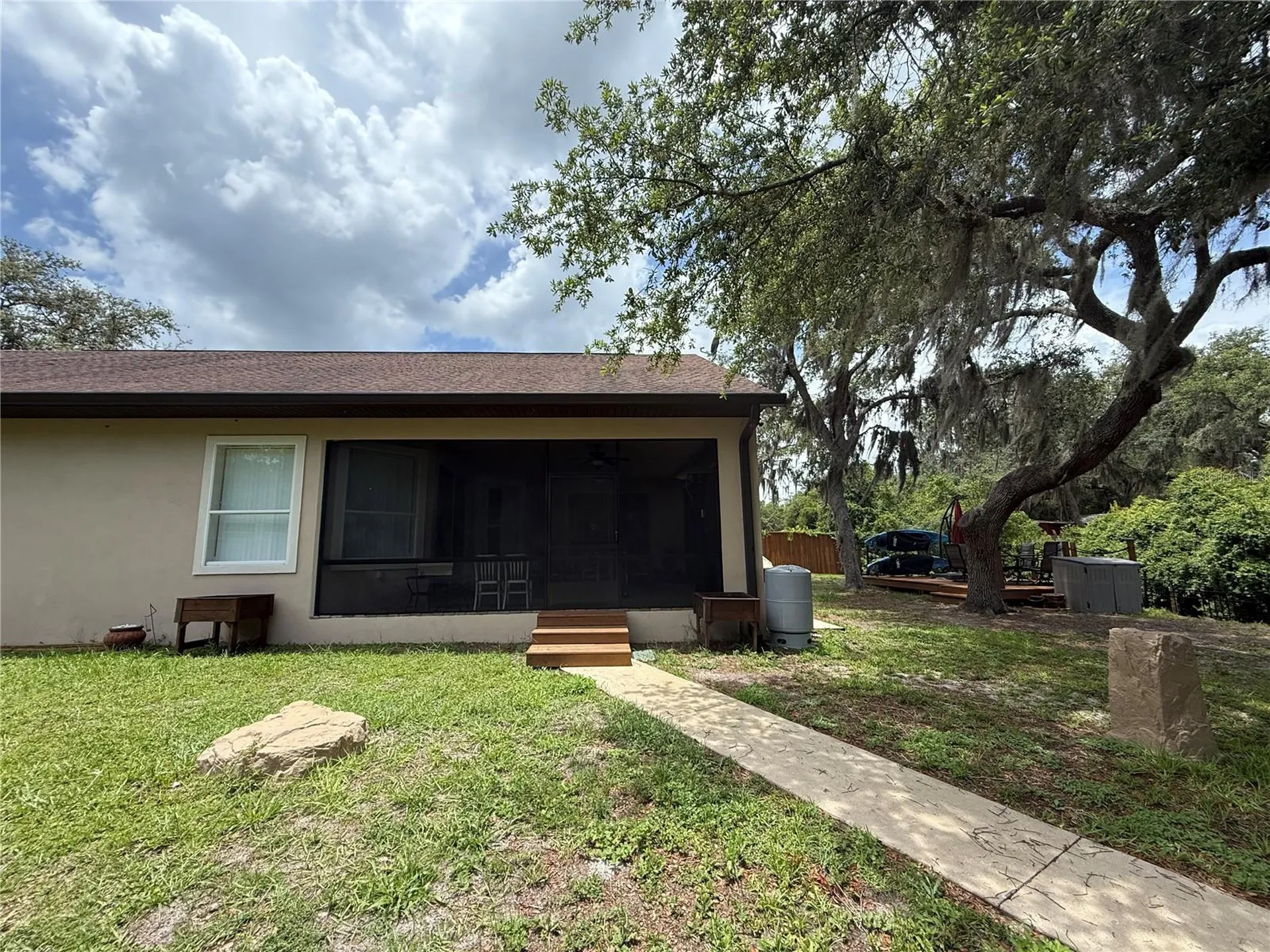 24907 NE 135th Street Salt Springs FL 32134