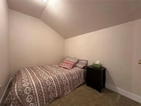 24907 NE 135th Street Salt Springs FL 32134