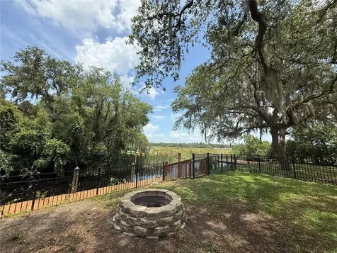 24907 NE 135th Street Salt Springs FL 32134