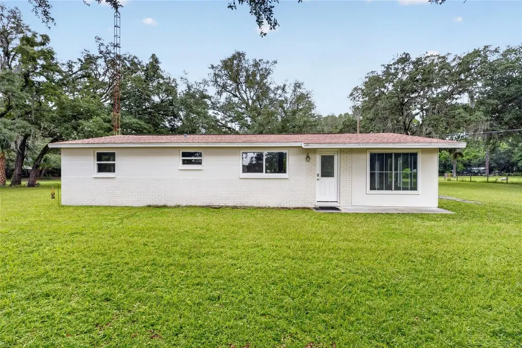 11782 SW 140th Street Dunnellon FL 34432