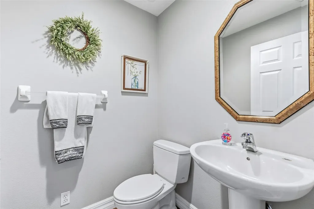 7565 Castle Drive Sarasota FL 34240