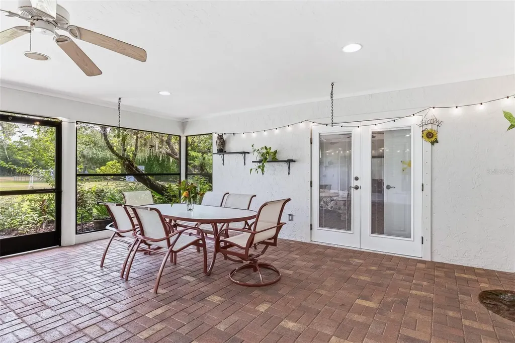 7565 Castle Drive Sarasota FL 34240
