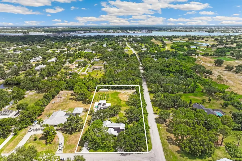 7565 Castle Drive Sarasota FL 34240