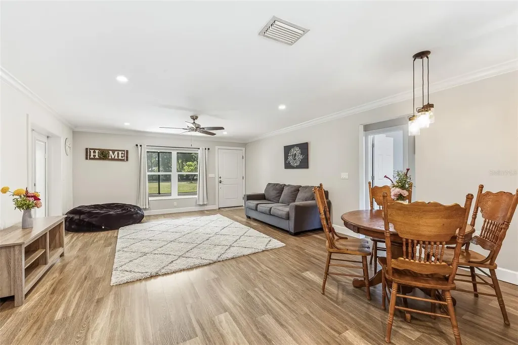 7565 Castle Drive Sarasota FL 34240