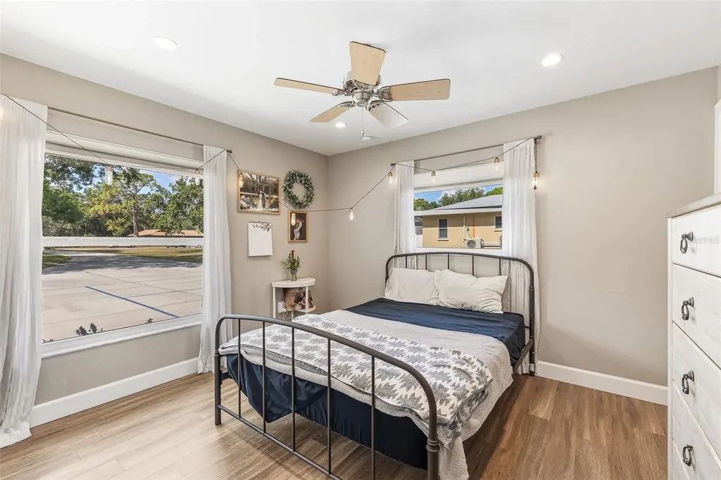7565 Castle Drive Sarasota FL 34240