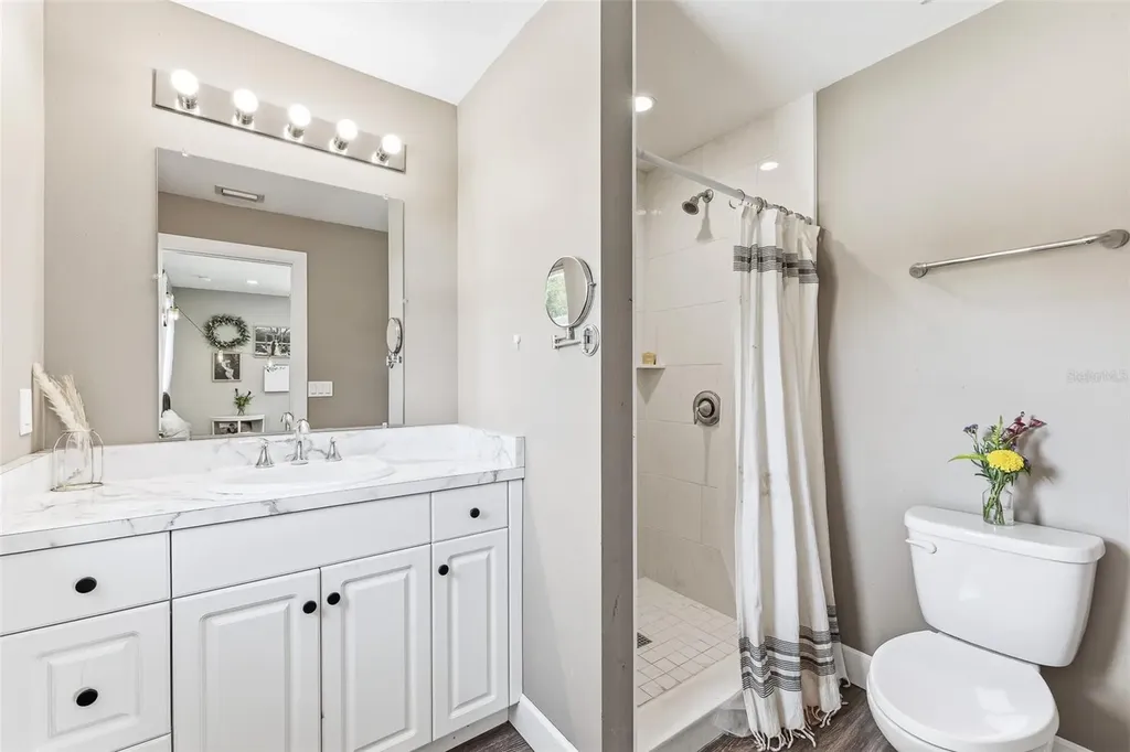7565 Castle Drive Sarasota FL 34240