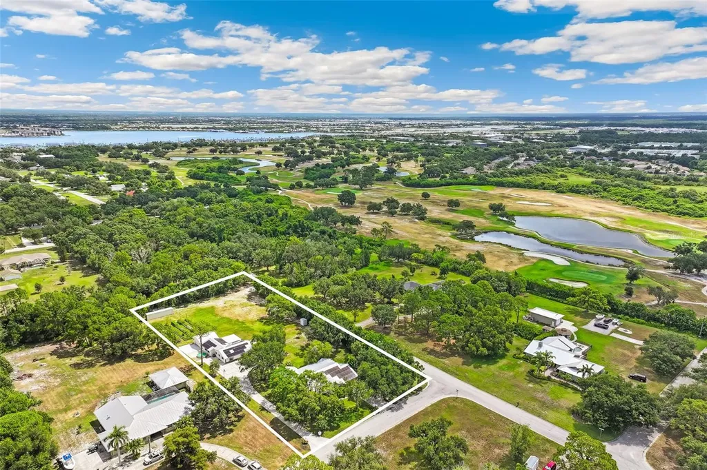 7565 Castle Drive Sarasota FL 34240