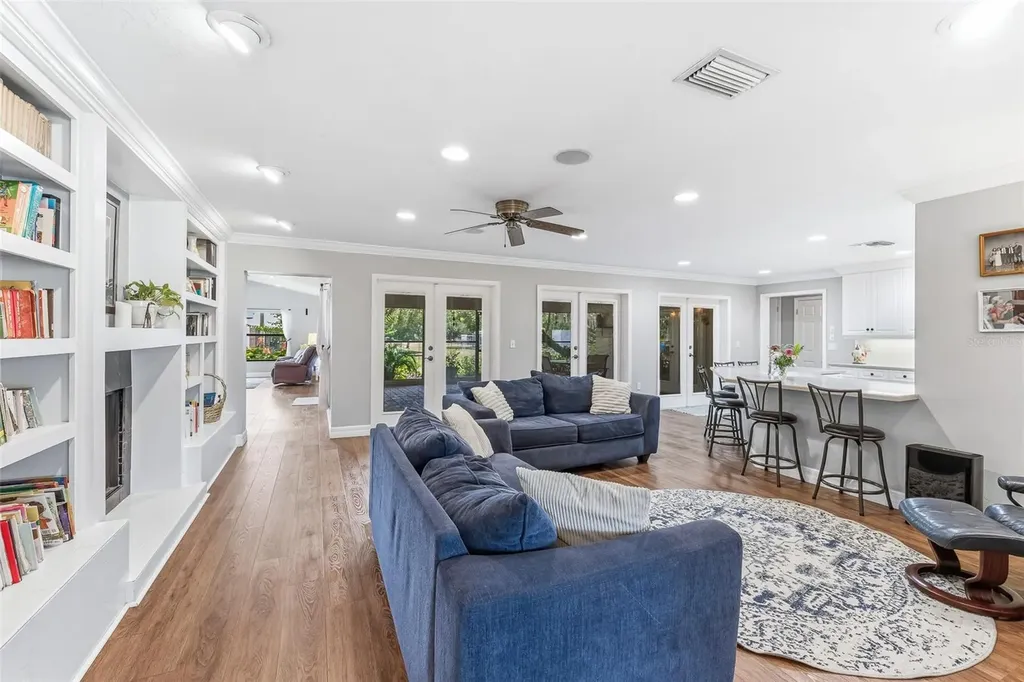7565 Castle Drive Sarasota FL 34240