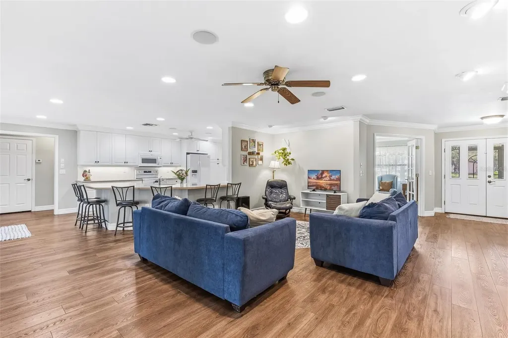 7565 Castle Drive Sarasota FL 34240