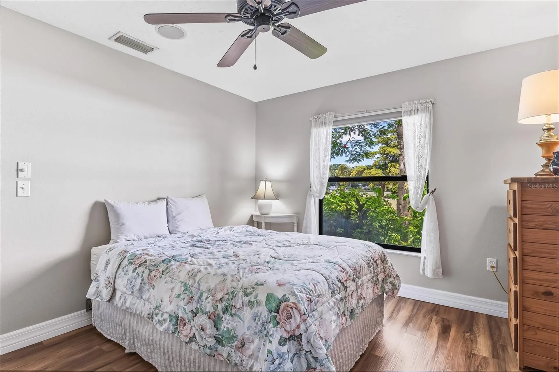 7565 Castle Drive Sarasota FL 34240