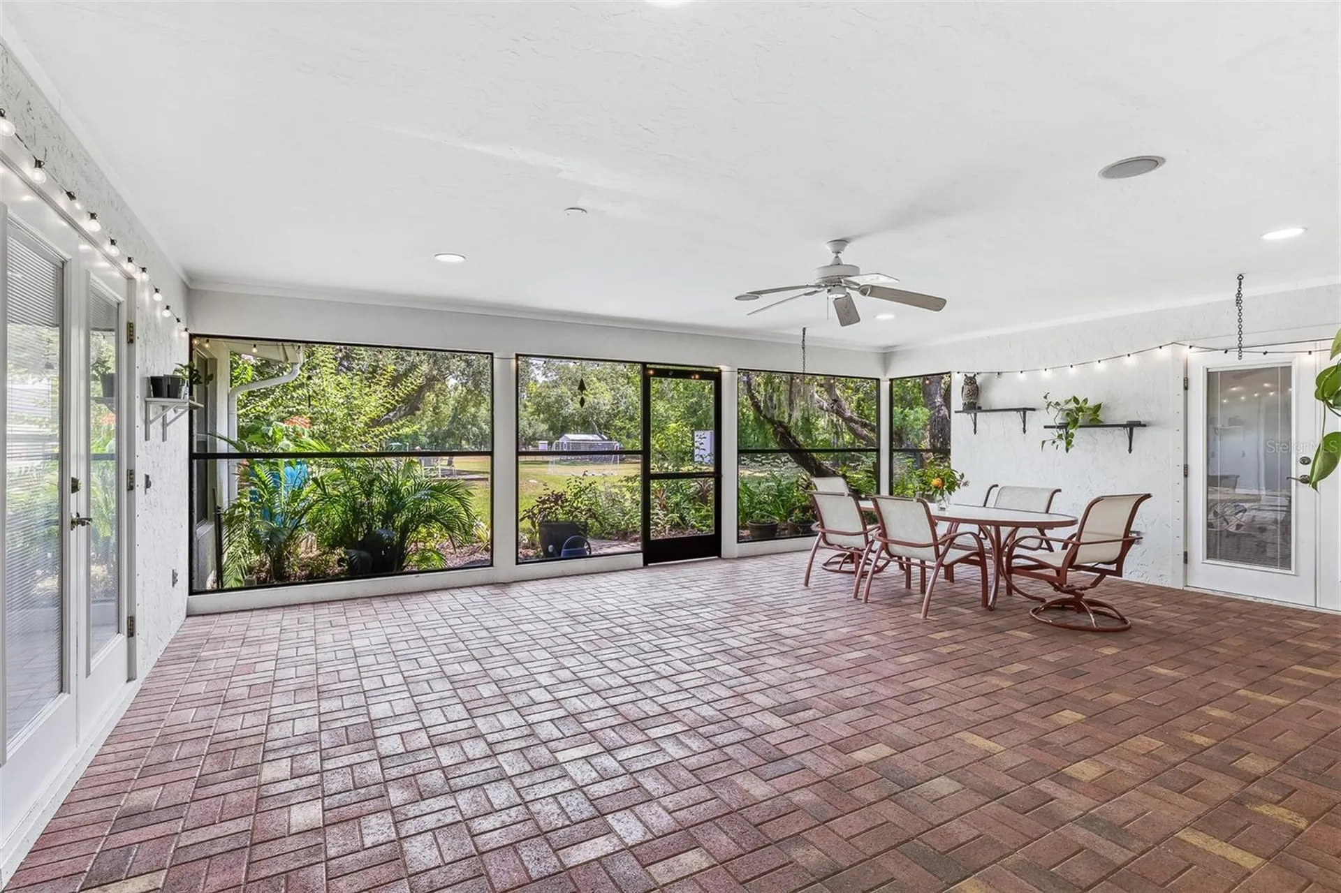 7565 Castle Drive Sarasota FL 34240