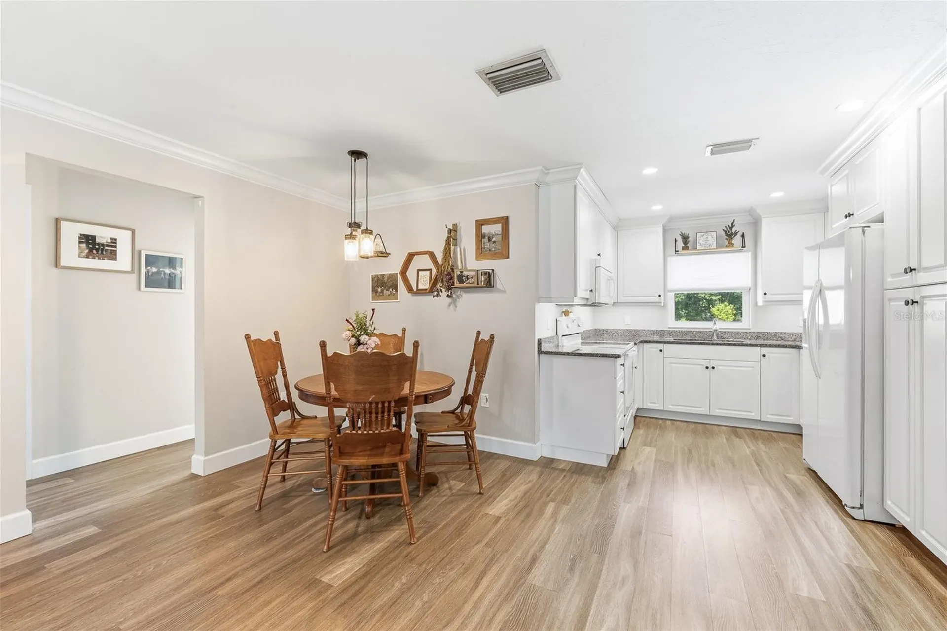 7565 Castle Drive Sarasota FL 34240
