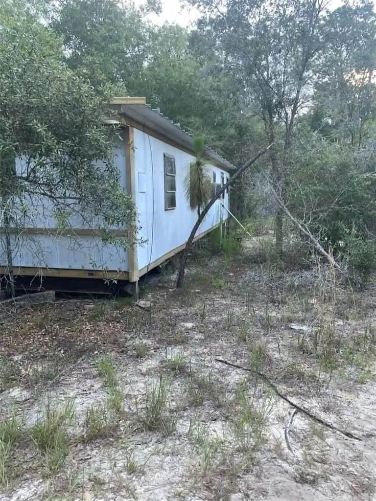 4001 SW 189th Avenue Dunnellon FL 34432