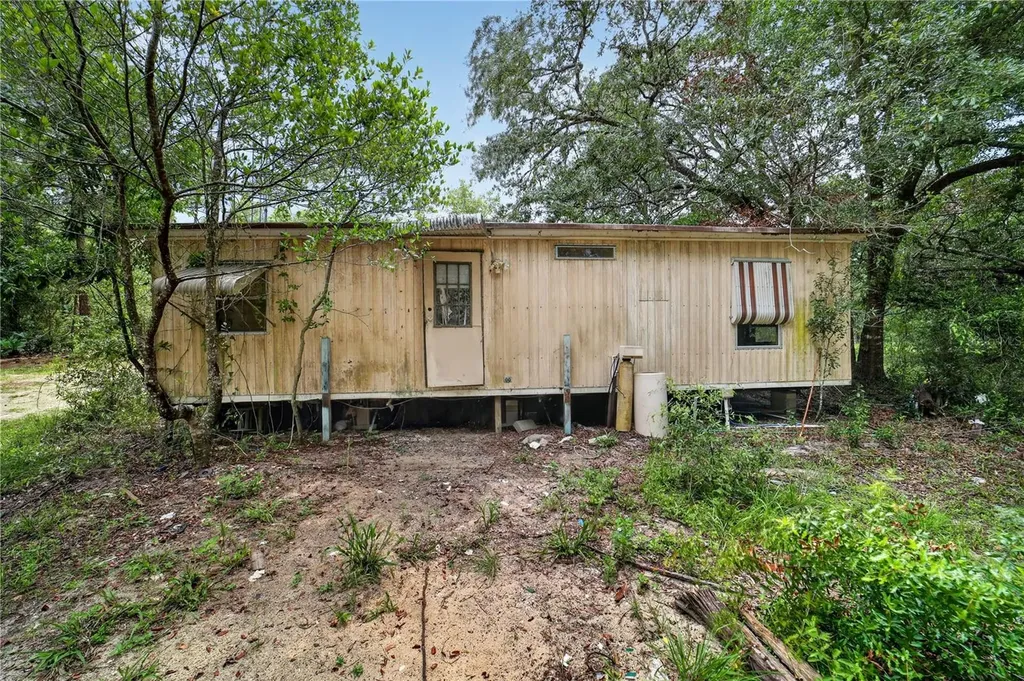 4001 SW 189th Avenue Dunnellon FL 34432