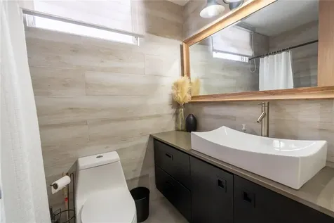76 Kings Court San Juan PR 00911