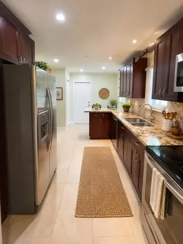 1029 W Country Club Circle Fort Lauderdale FL 33317