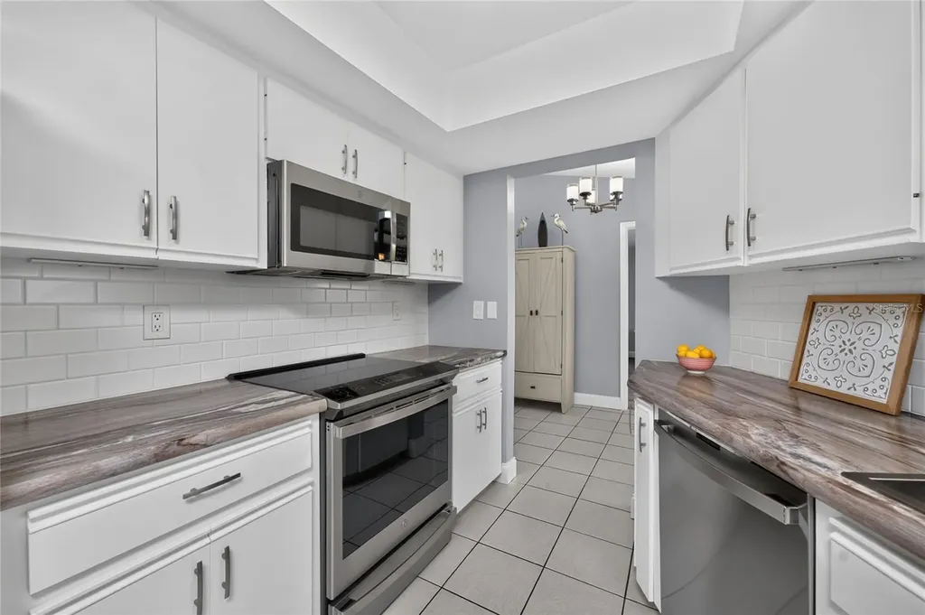 255 Mark Twain Lane Rotonda West FL 33947