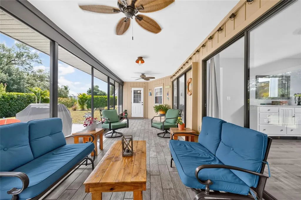 255 Mark Twain Lane Rotonda West FL 33947