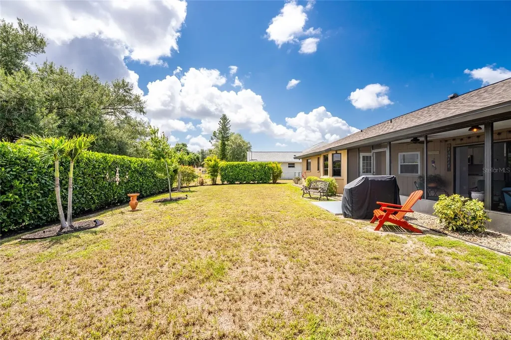 255 Mark Twain Lane Rotonda West FL 33947