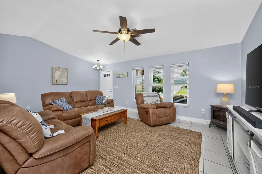 255 Mark Twain Lane Rotonda West FL 33947