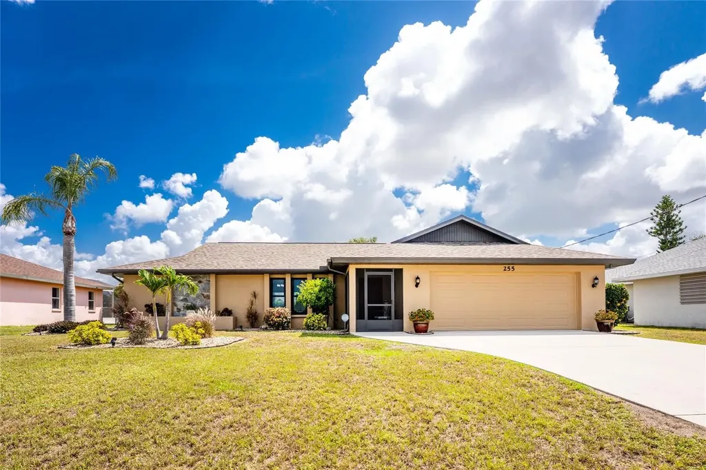 255 Mark Twain Lane Rotonda West FL 33947