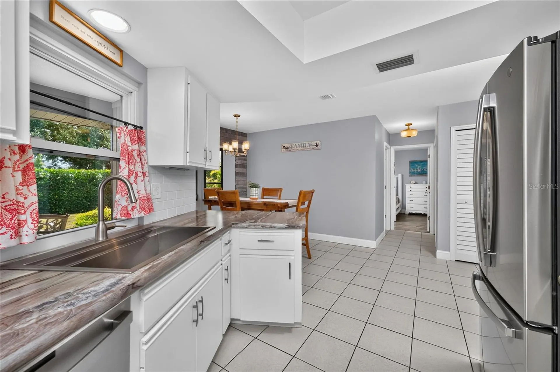 255 Mark Twain Lane Rotonda West FL 33947