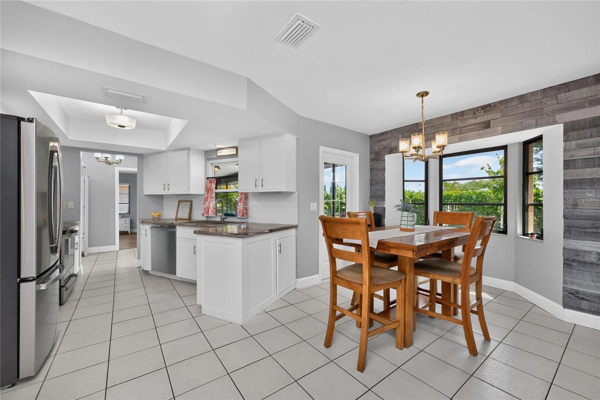255 Mark Twain Lane Rotonda West FL 33947