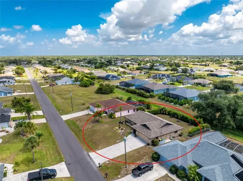 255 Mark Twain Lane Rotonda West FL 33947