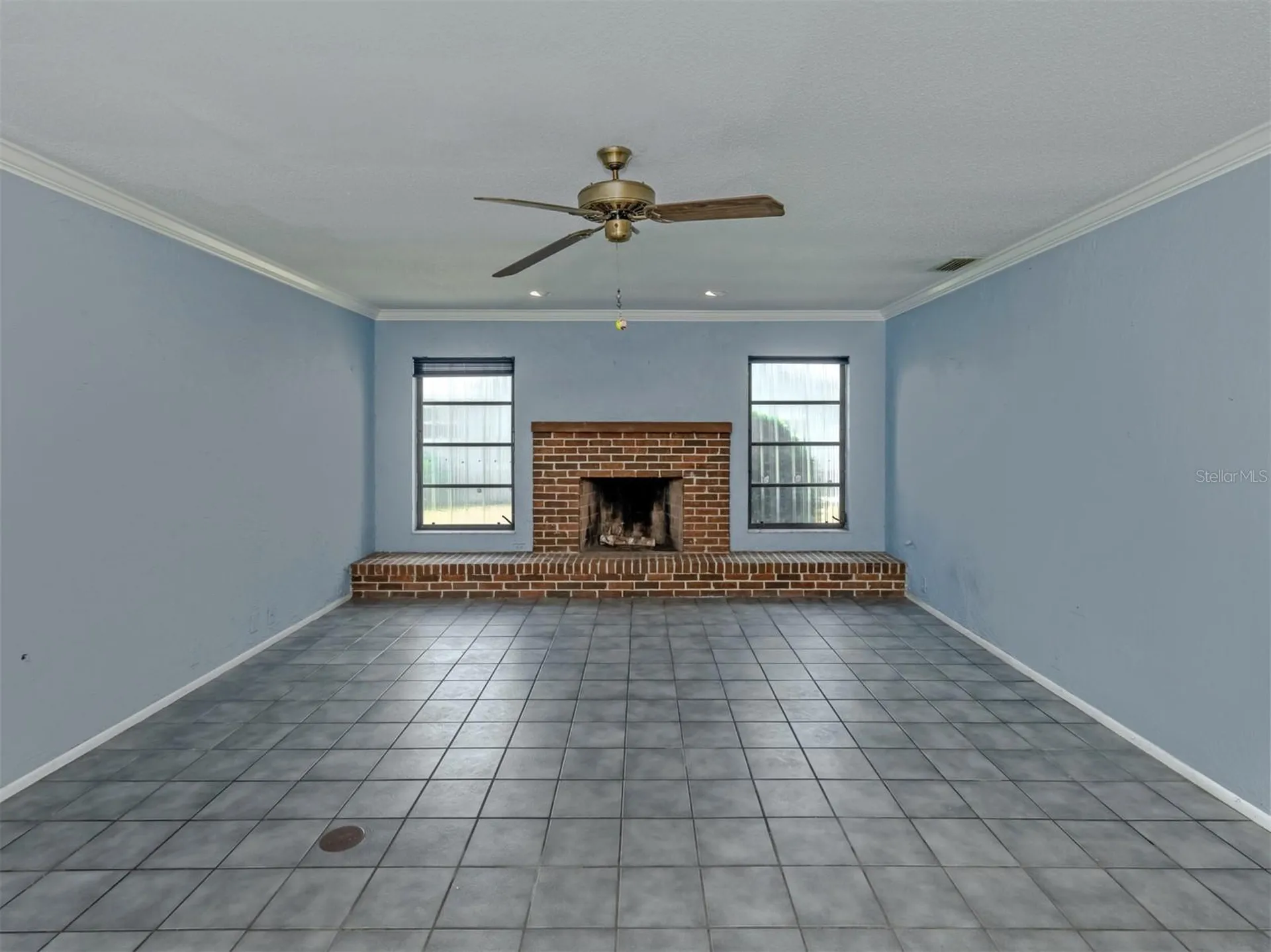 4361 Whispering Woods Place Sarasota FL 34233