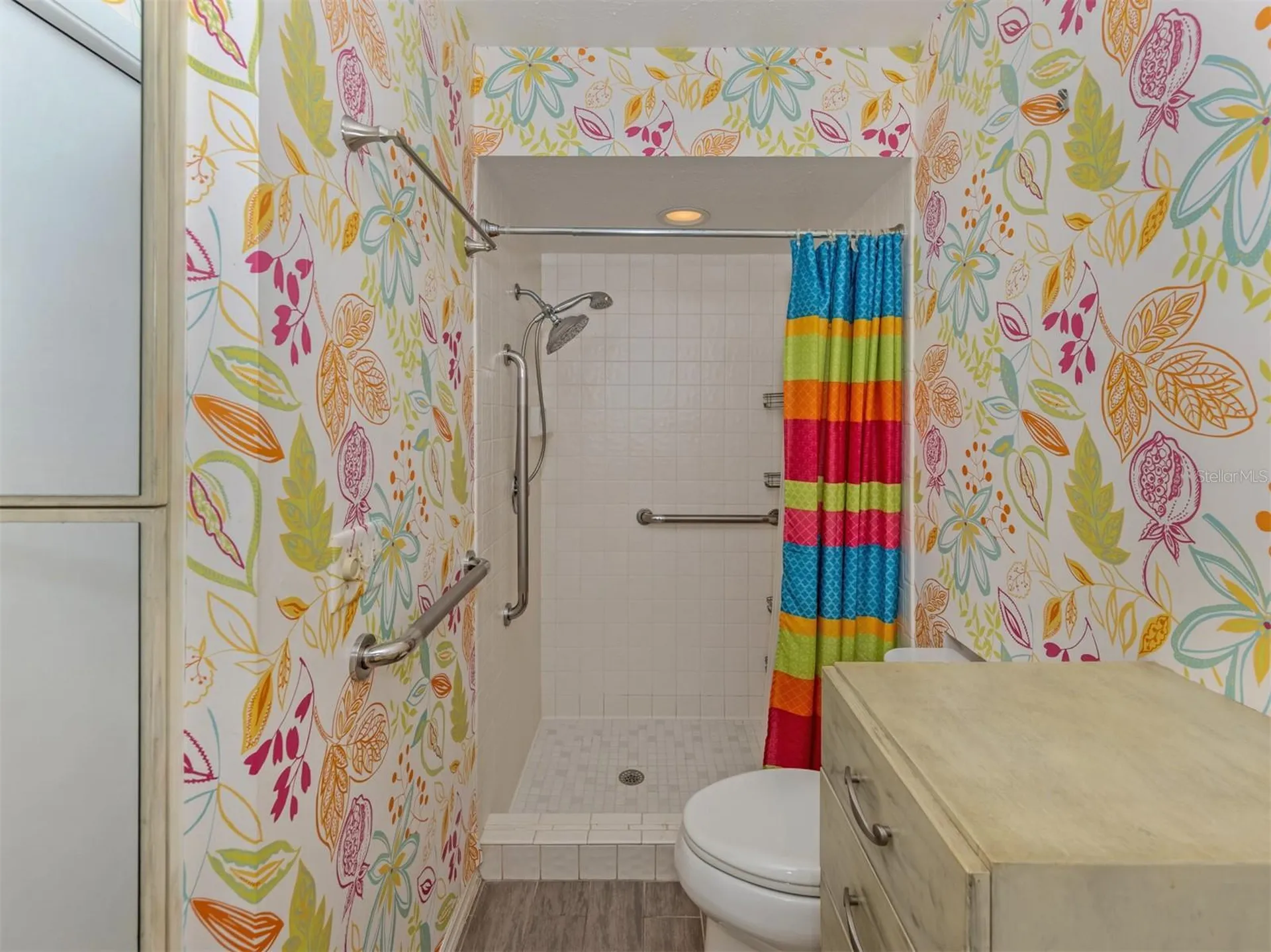 4361 Whispering Woods Place Sarasota FL 34233