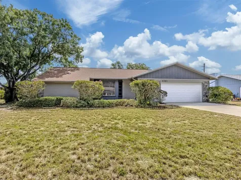 4361 Whispering Woods Place Sarasota FL 34233