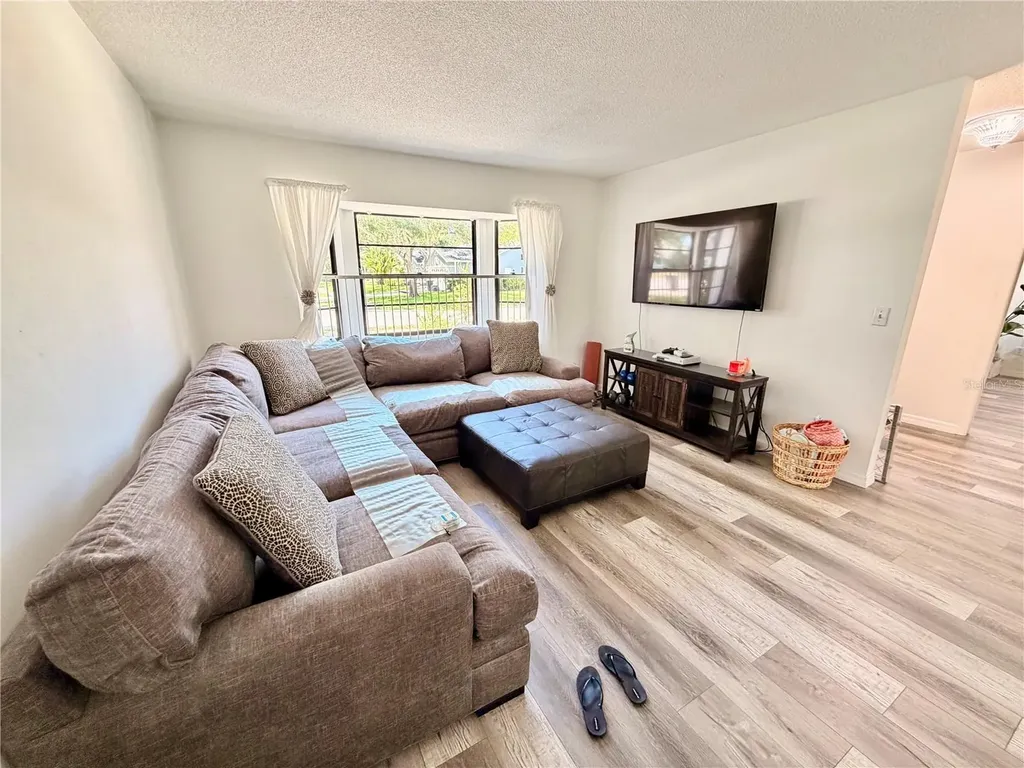 1382 Sutton Place Drive Palm Harbor FL 34683
