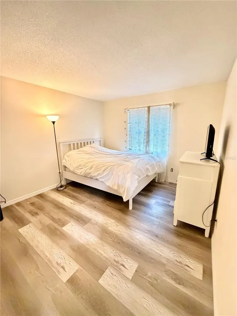 1382 Sutton Place Drive Palm Harbor FL 34683