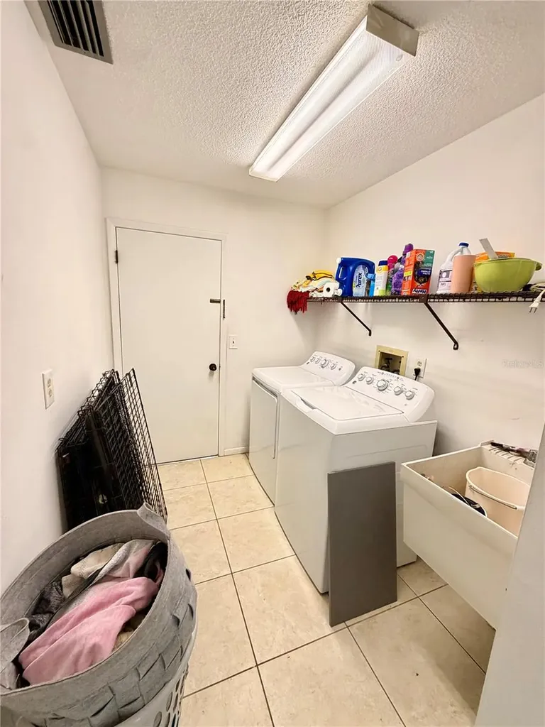 1382 Sutton Place Drive Palm Harbor FL 34683