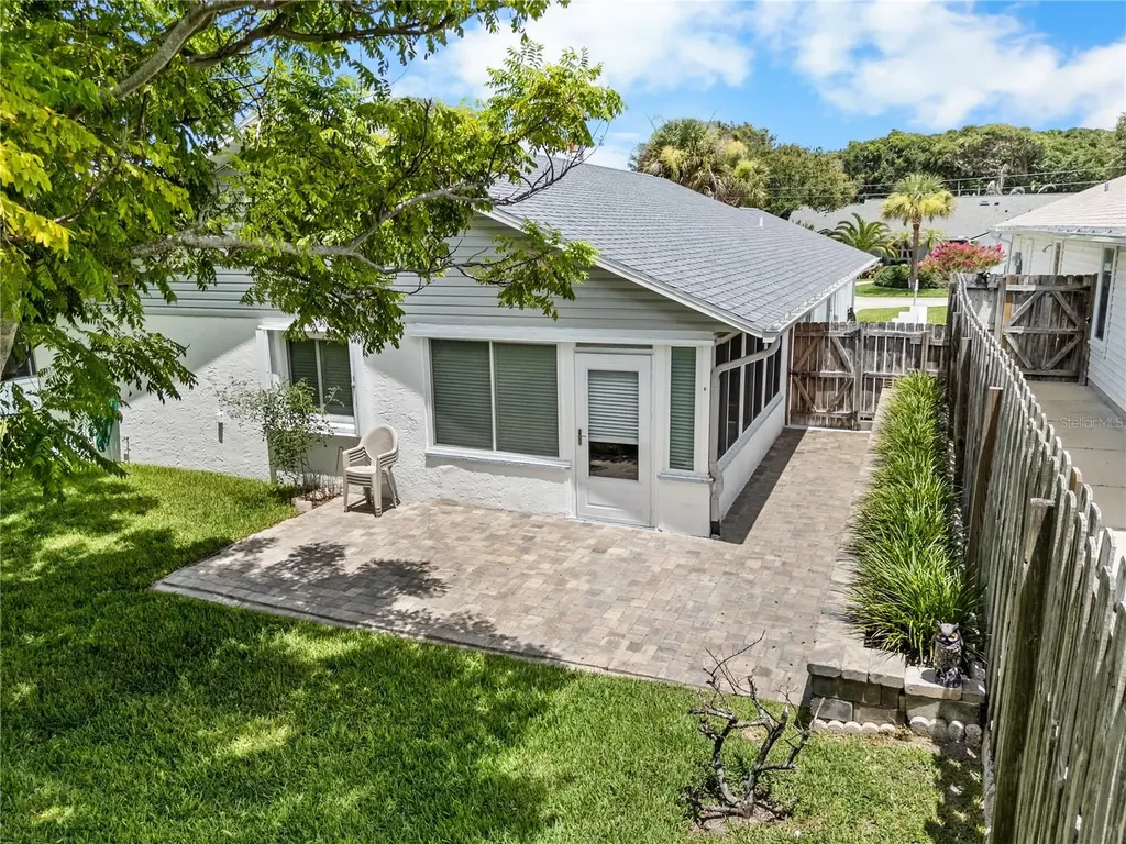 815 E 23rd Avenue New Smyrna Beach FL 32169