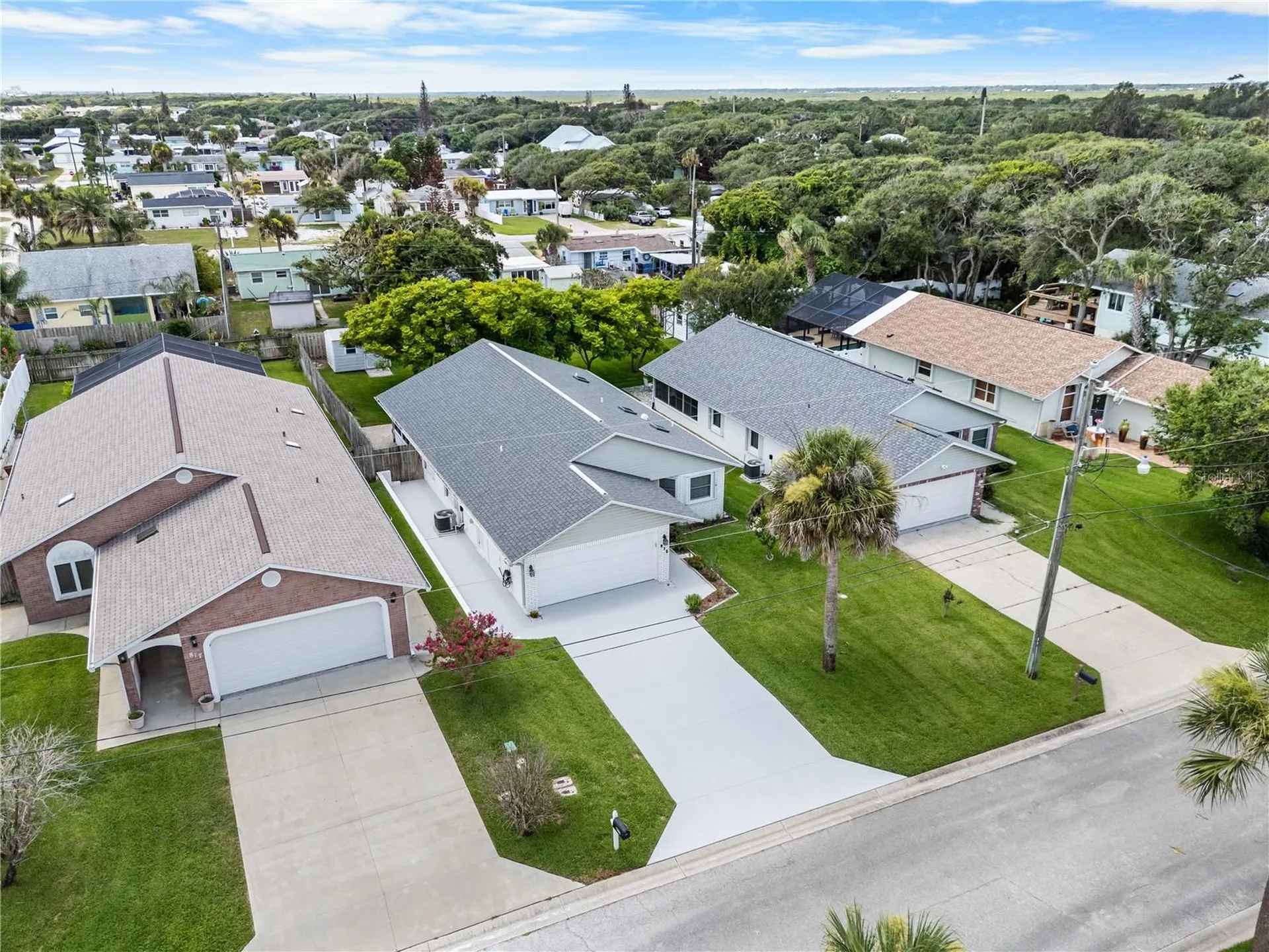 815 E 23rd Avenue New Smyrna Beach FL 32169