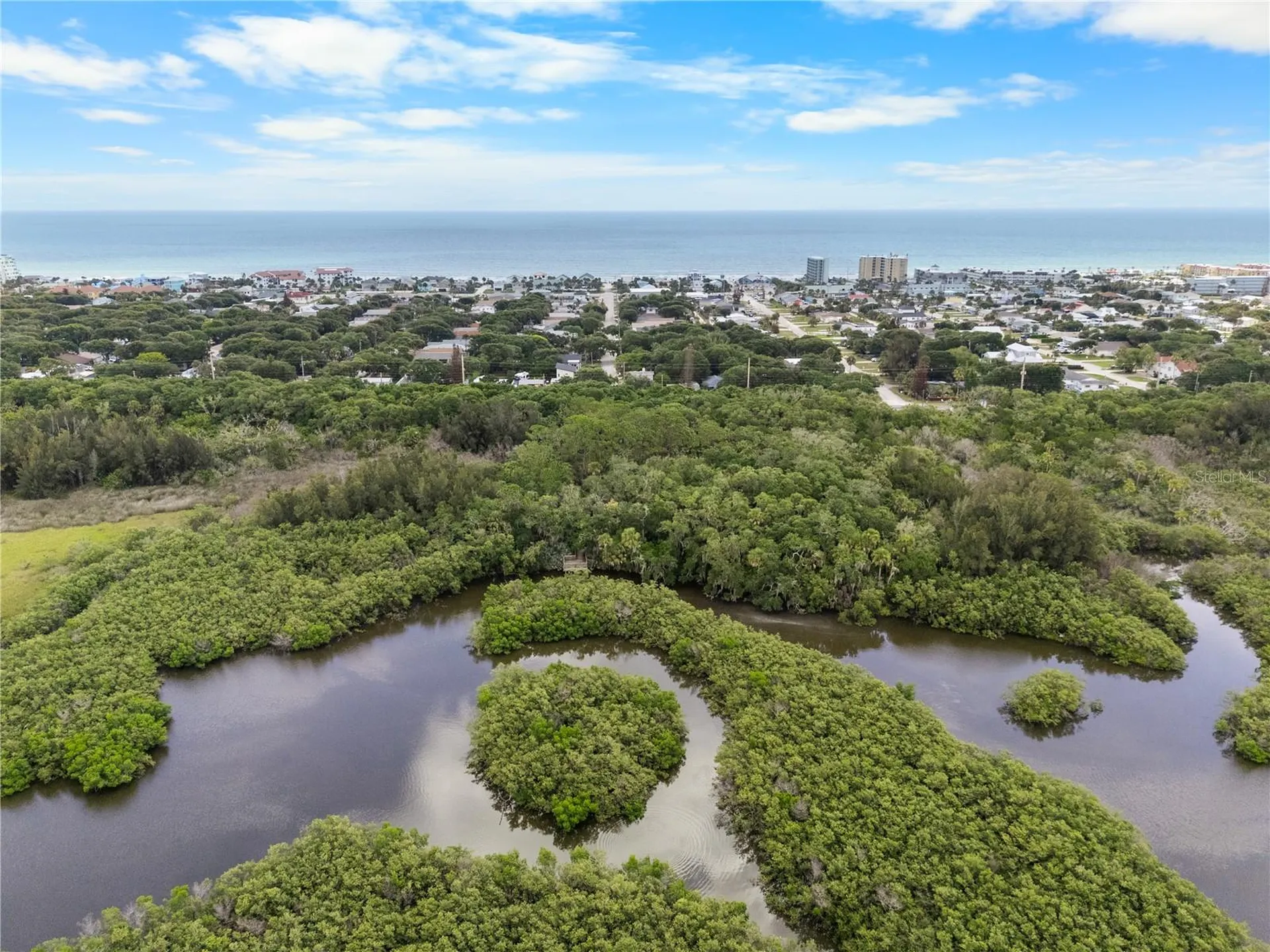 815 E 23rd Avenue New Smyrna Beach FL 32169
