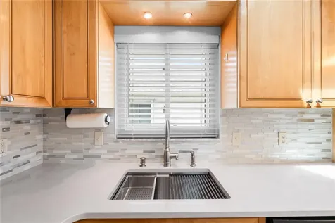 815 E 23rd Avenue New Smyrna Beach FL 32169